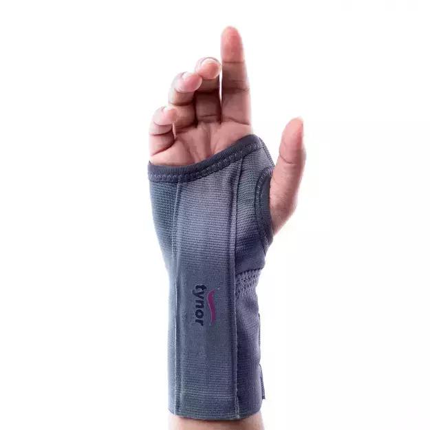 Tynor Elastic Wrist Splint M