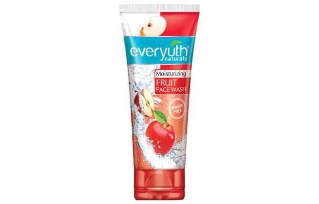 Everyuth Naturals Moisturizing Fruit Face Wash with Apple Extracts