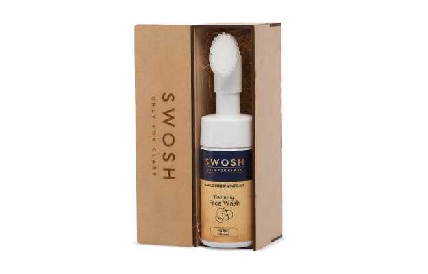 SWOSH Apple Extract Foaming  for Acne Prone & oily Skin - No Parabens, Sulphate, Silicones & Colour (with Built-in Brush) Face Wash (100 ml)